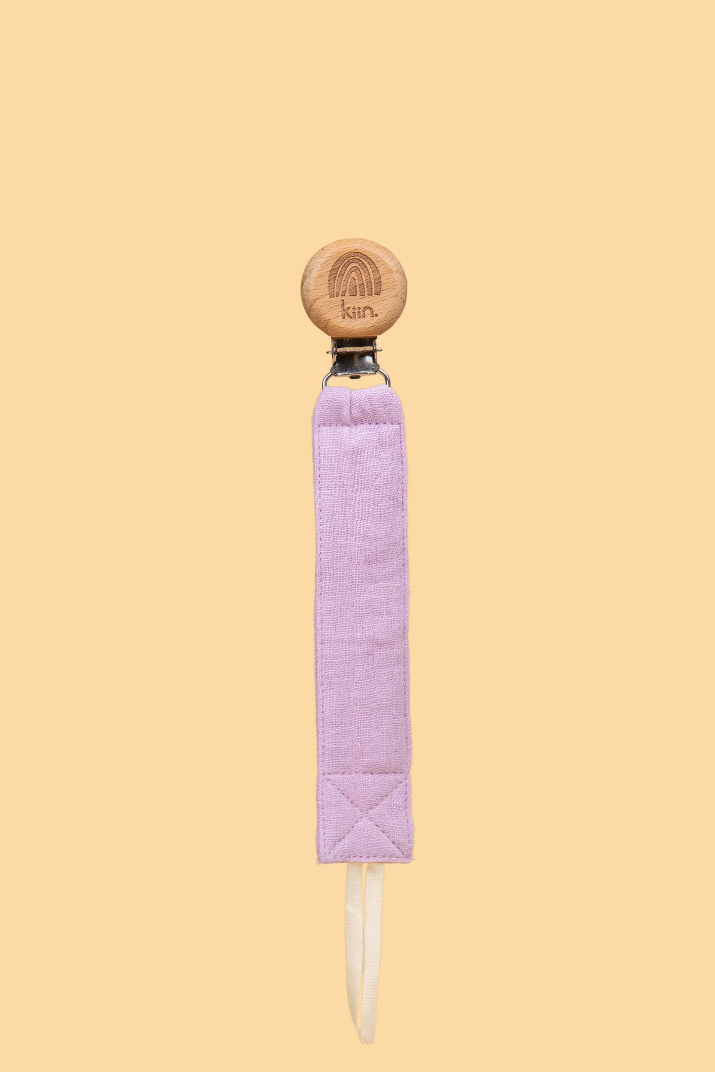 Kiin eco-friendly cotton dummy clip ivory in use - purple