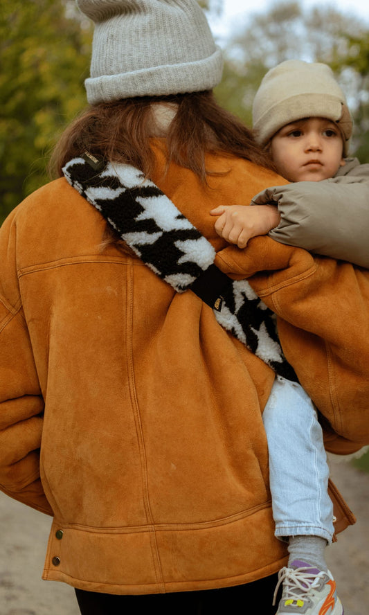 Wildride Carrier Houndstooth Teddy